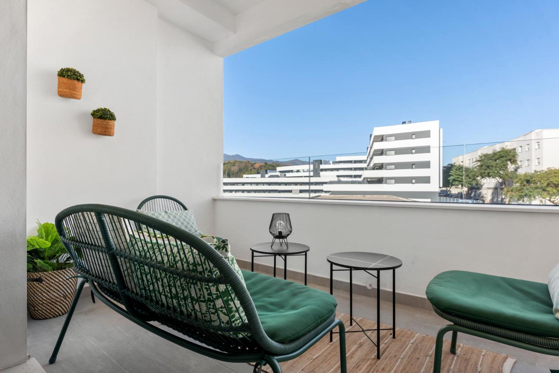 Beautiful 2-Bedroom Apartment Near Center And Beach Estepona Buitenkant foto