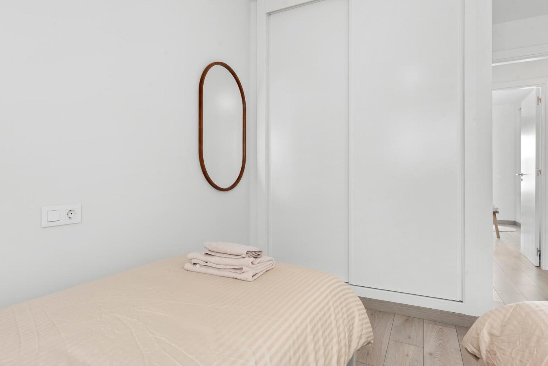 Beautiful 2-Bedroom Apartment Near Center And Beach Estepona Buitenkant foto